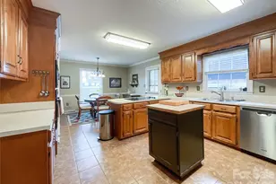 1006 Midwood Dr, Monroe, NC 28112 - Photo 16