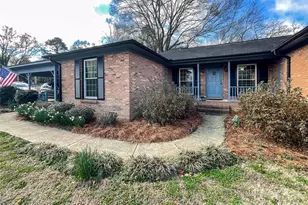 1006 Midwood Dr, Monroe, NC 28112 - Photo 2