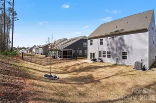 310 Hamptons Cove Rd, Troutman, NC 28166 - Photo 46