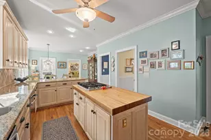 4125 Hideaway Ct NE, Hickory, NC 28601 - Photo 18