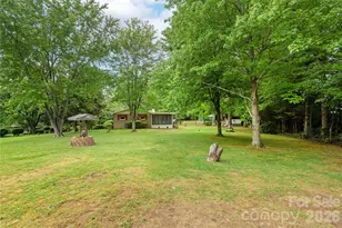 204 Reed Dr, Flat Rock, NC 28731 - Photo 36