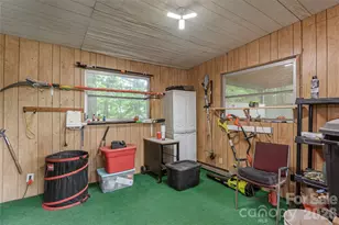 204 Reed Dr, Flat Rock, NC 28731 - Photo 38