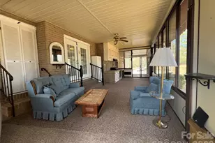 204 Reed Dr, Flat Rock, NC 28731 - Photo 16