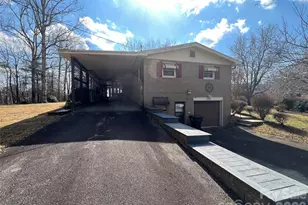 204 Reed Dr, Flat Rock, NC 28731 - Photo 46