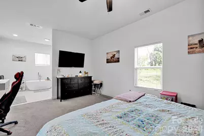 512 S 12th Street, Bessemer City, NC 28016 - Photo 12