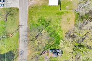 512 S 12th St, Bessemer City, NC 28016 - Photo 8