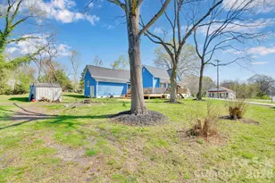 512 S 12th St, Bessemer City, NC 28016 - Photo 40