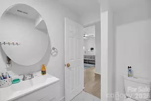 512 S 12th St, Bessemer City, NC 28016 - Photo 26