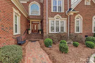 1321 Churchill Downs Dr, Waxhaw, NC 28173 - Photo 4