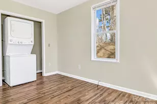 114 Elden St, Hendersonville, NC 28791 - Photo 14