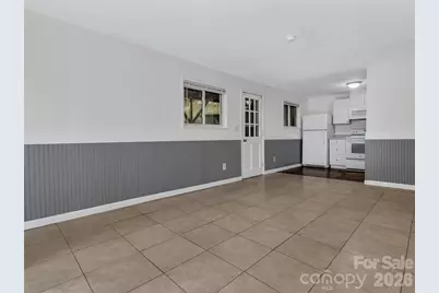 114 Elden Street, Hendersonville, NC 28791 - Photo 18