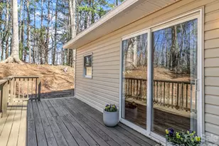 114 Elden St, Hendersonville, NC 28791 - Photo 2