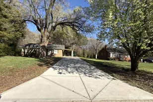 1713 Browns Ave, Charlotte, NC 28208 - Photo 1