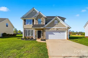 5050 Orchard Park Dr, Hickory, NC 28602 - Photo 1