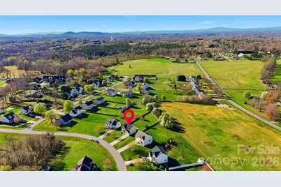 5050 Orchard Park Drive, Hickory, NC 28602 - Photo 48