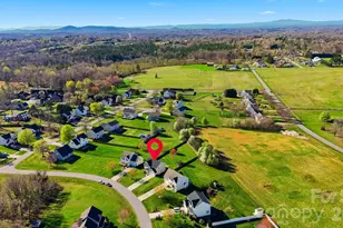 5050 Orchard Park Dr, Hickory, NC 28602 - Photo 48