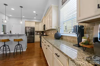 10421 Royal Winchester Drive, Charlotte, NC 28277 - Photo 16