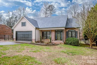 225 Delview Drive, Cherryville, NC 28021 - Photo 2