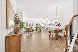 111 Rhuidean Ct, Troutman, NC 28166 - Photo 2