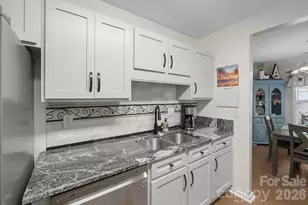 21153 Cold Spring Ln, Cornelius, NC 28031 - Photo 8