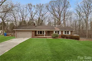 2231 Snuggs Park Rd, Albemarle, NC 28001 - Photo 1