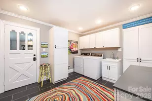 935 18th Ave Dr NW, Hickory, NC 28601 - Photo 14