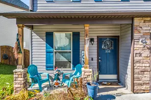 358 Cardwell Ln, Fletcher, NC 28732 - Photo 4