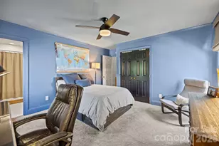 2727 Hampton Ave, Charlotte, NC 28207 - Photo 36