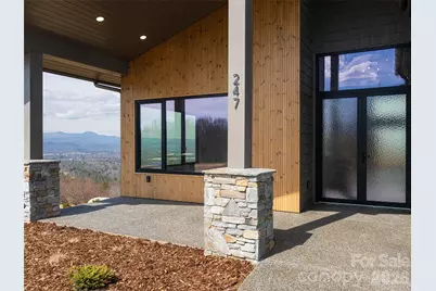 247 Coachman Drive, Hendersonville, NC 28791 - Photo 8