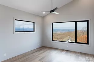 247 Coachman Dr, Hendersonville, NC 28791 - Photo 22