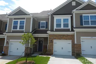 8731 Harris Lake Ln, Charlotte, NC 28269 - Photo 1