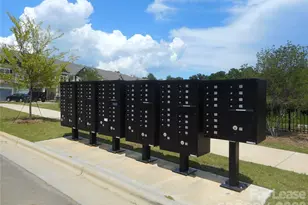 8731 Harris Lake Ln, Charlotte, NC 28269 - Photo 24