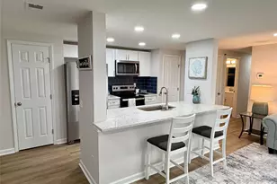 1649 Arlyn Cir, Charlotte, NC 28213 - Photo 2