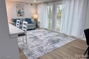 1649 Arlyn Cir, Charlotte, NC 28213 - Photo 4