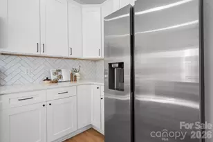 2119 24th St Ln SE, Hickory, NC 28602 - Photo 10