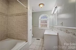 917 Zeline Ave NE, Valdese, NC 28690 - Photo 22