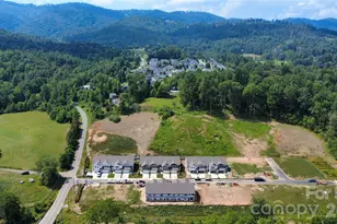 129 Sugg Trl, Weaverville, NC 28787 - Photo 2