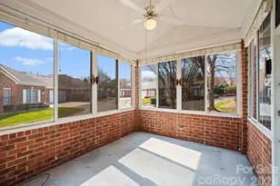 8348 Highland Glen Dr, Charlotte, NC 28269 - Photo 20