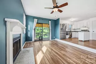 28 Westview Ln, Weaverville, NC 28787 - Photo 8