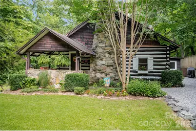 2506 Anders Drive, Hendersonville, NC 28791 - Photo 2