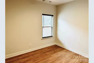 521 N Linwood Avenue, Charlotte, NC 28216 - Photo 24