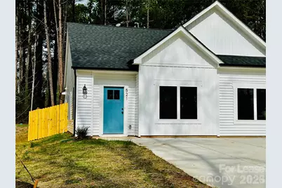 521 N Linwood Avenue, Charlotte, NC 28216 - Photo 1