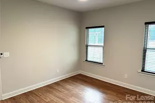 521 N Linwood Ave, Charlotte, NC 28216 - Photo 18