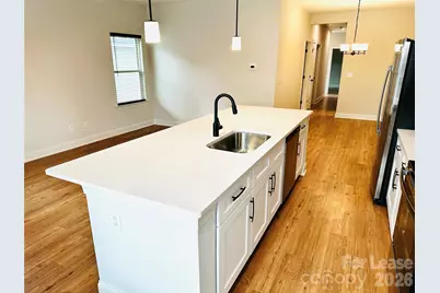 521 N Linwood Avenue, Charlotte, NC 28216 - Photo 10