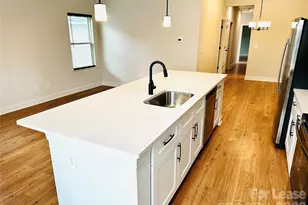 521 N Linwood Ave, Charlotte, NC 28216 - Photo 10