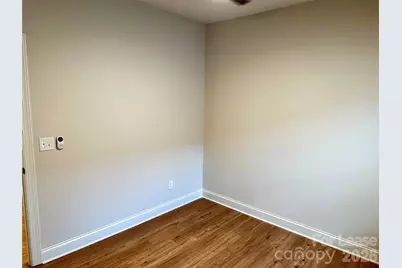 521 N Linwood Avenue, Charlotte, NC 28216 - Photo 34