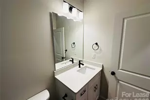 521 N Linwood Ave, Charlotte, NC 28216 - Photo 30