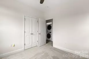 915 Gracie Way, Charlotte, NC 28204 - Photo 28