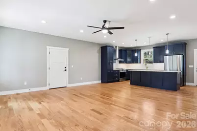 903 Lennox Park Drive, Hendersonville, NC 28739 - Photo 12