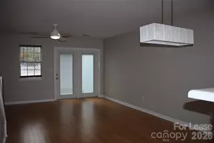 10147 Reindeer Way Ln, Charlotte, NC 28216 - Photo 6